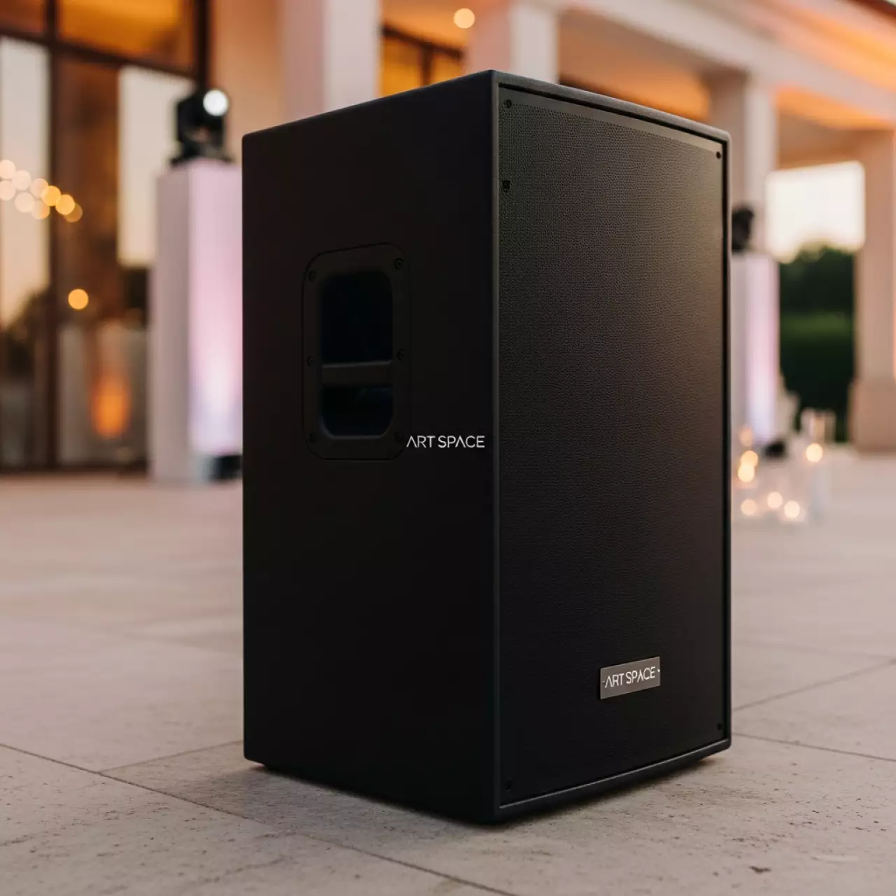 Аренда Монитор L Acoustics SB 15P на вилле «Анна» — ART SPACE