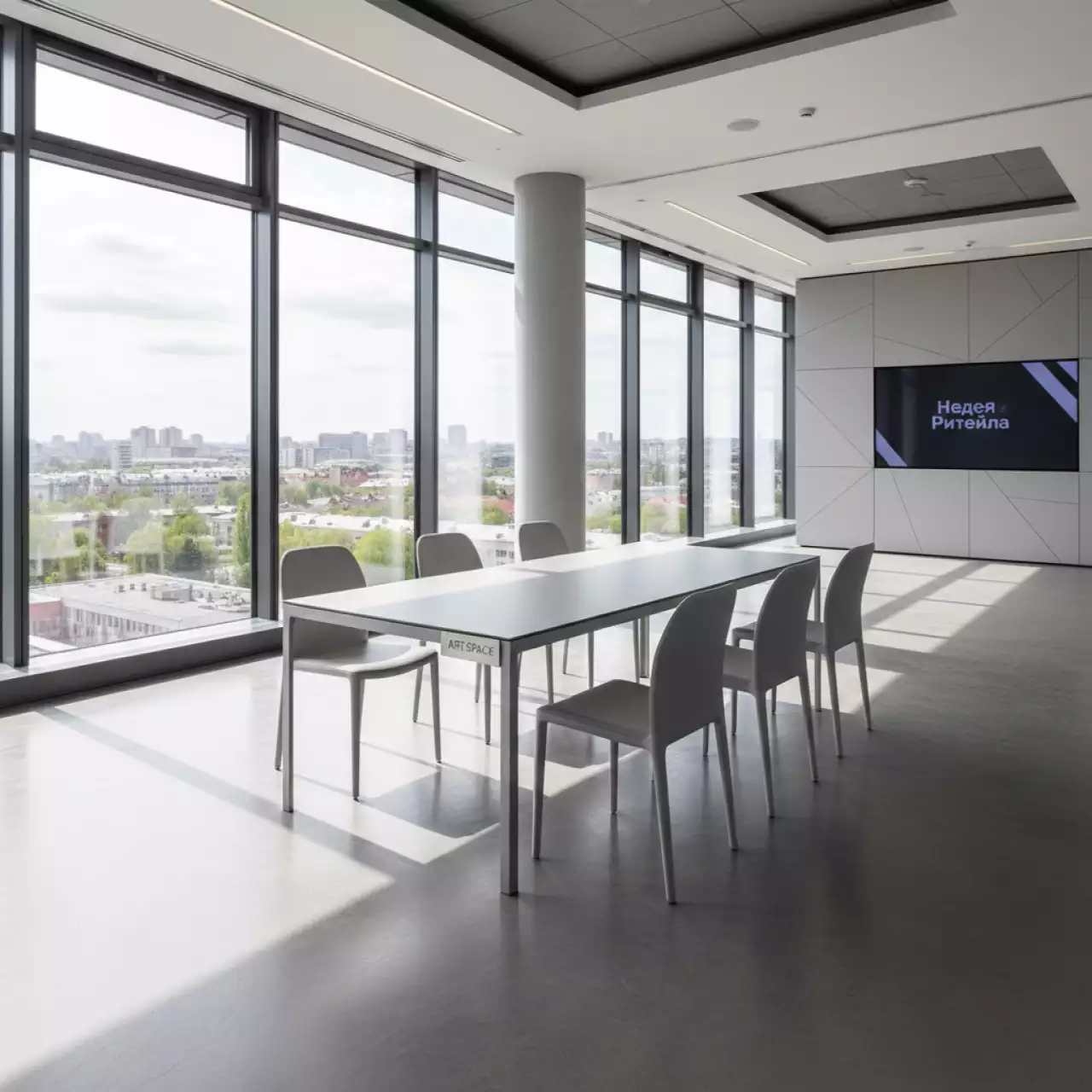 Аренда Набор обеденный AROMA светло серый в банкетном зале «Дельфин» — ART SPACE