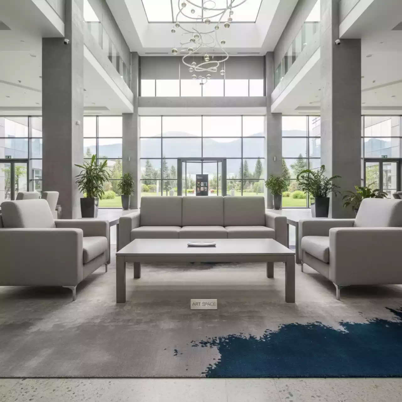 Аренда Набор ВЕНЕЦИЯ лаунж стол 180 трехместный диван 2 кресла серый в Radisson Blu Resort & Congress Centre — ART SPACE