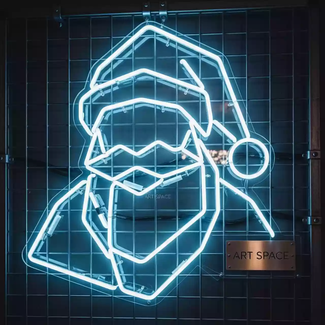 Аренда Неоновая вывеска Дед Мороз в Университете «Сириус» — ART SPACE