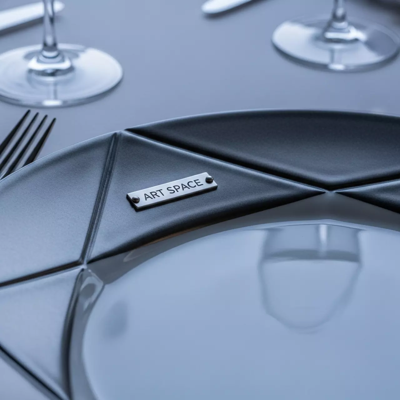 Аренда Обеденная тарелка Сона в ресторане «Voda» — ART SPACE