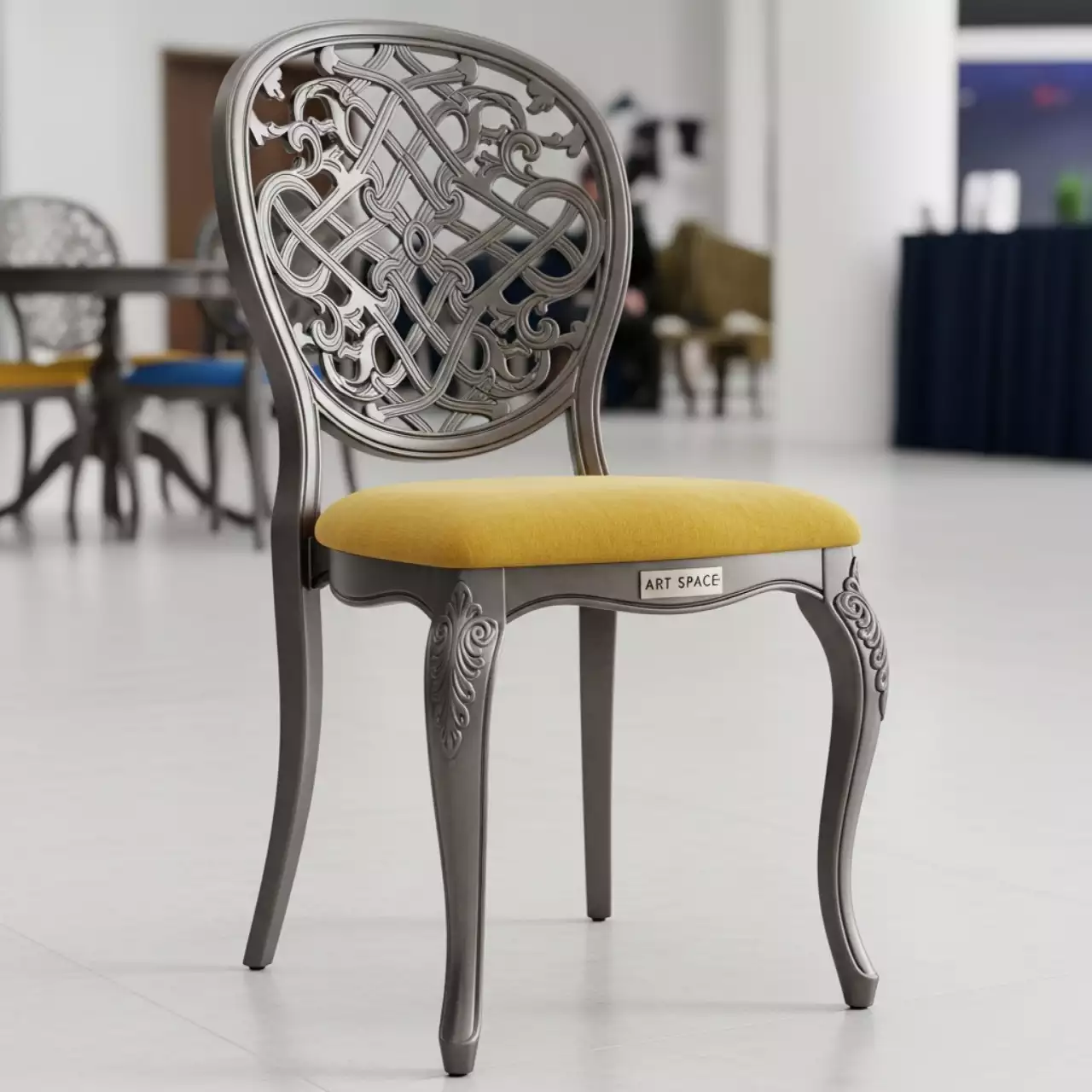 Аренда Обеденное кресло Royal Family Wilhelm из литого алюминия в Университете «Сириус» — ART SPACE