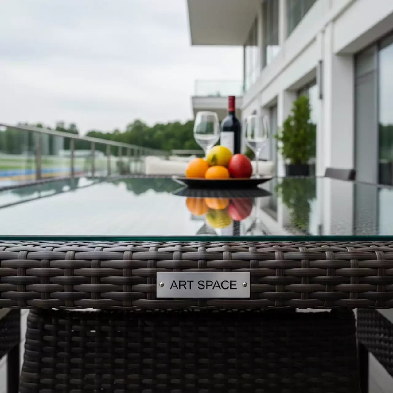 Аренда Обеденный стол Кингстон Макси из искусственного ротанга dark brown в санатории «Октябрьский» — ART SPACE