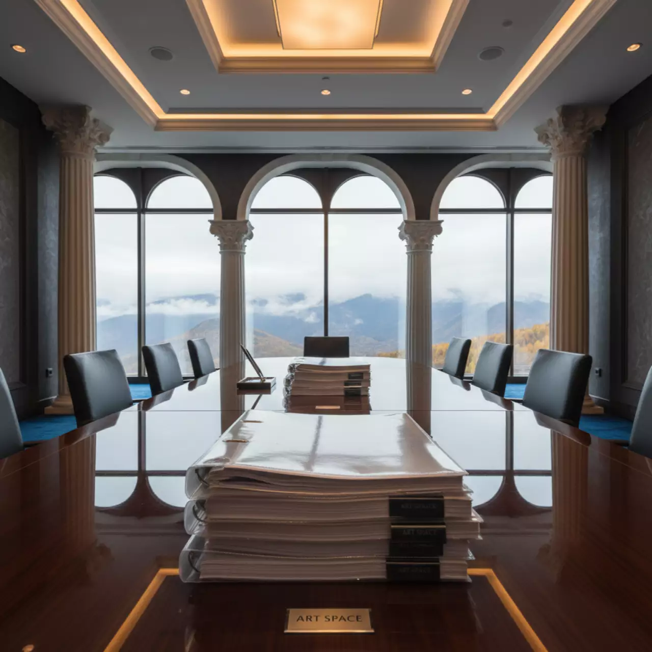 Аренда Обложки для переплета пластиковые прозрачные без текстуры A4 25 мм на площадке Rosa Peak (2320м) — ART SPACE