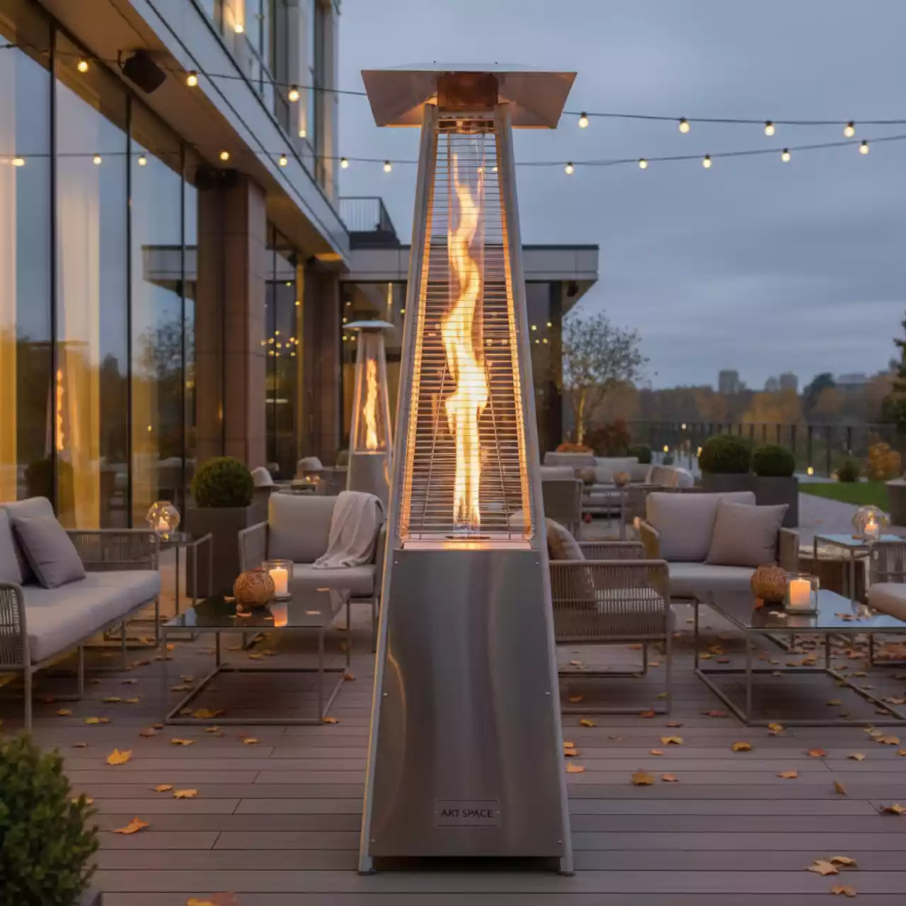 Аренда Обогреватель газовый уличный Stölleh Pyramid x3 Steel в Novotel Resort — ART SPACE