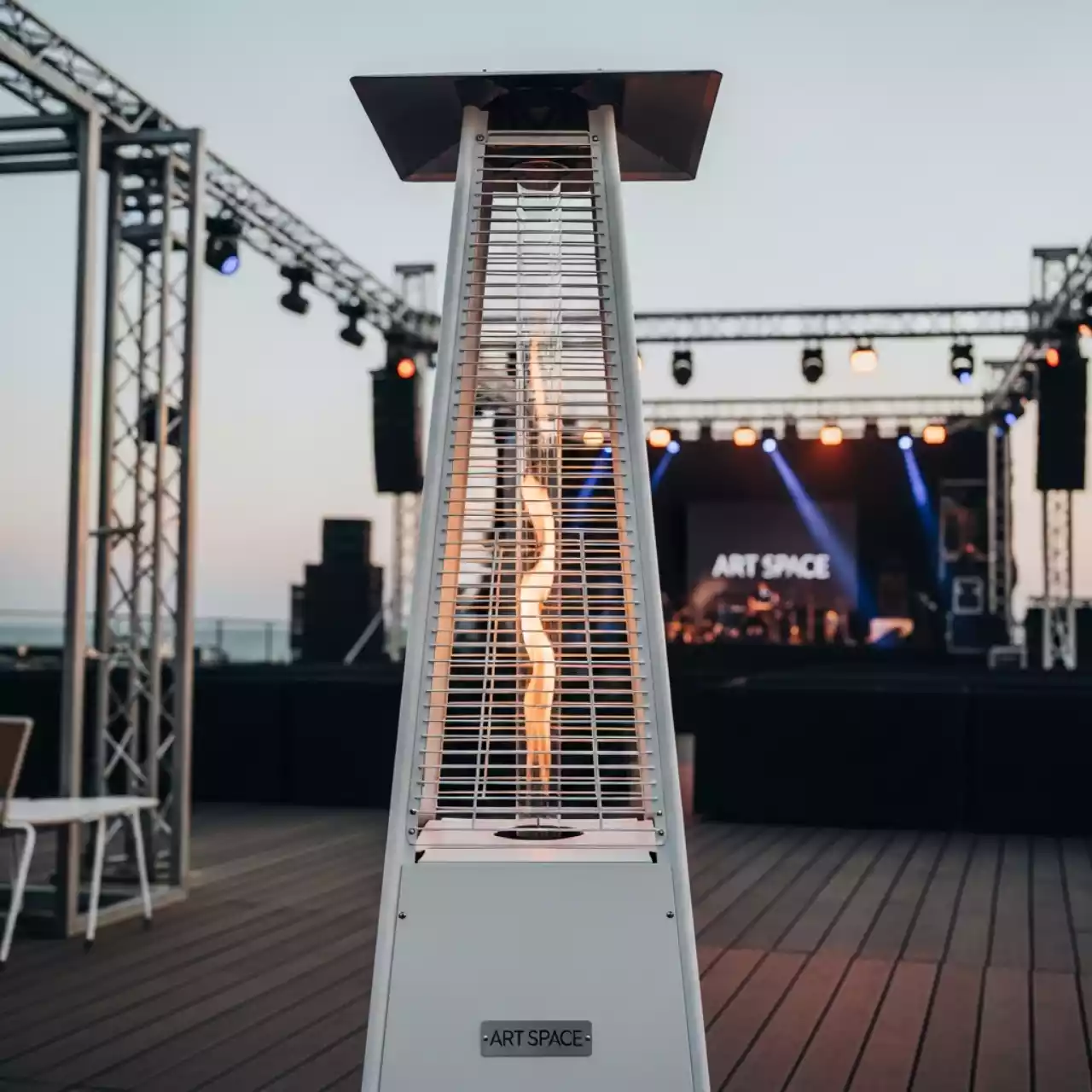 Аренда Обогреватель газовый уличный WWT 13I White в City Park Hotel Sochi — ART SPACE