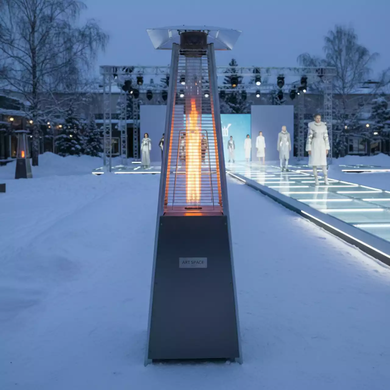 Аренда Обогреватель Therma в этно-парке «Моя Россия» — ART SPACE