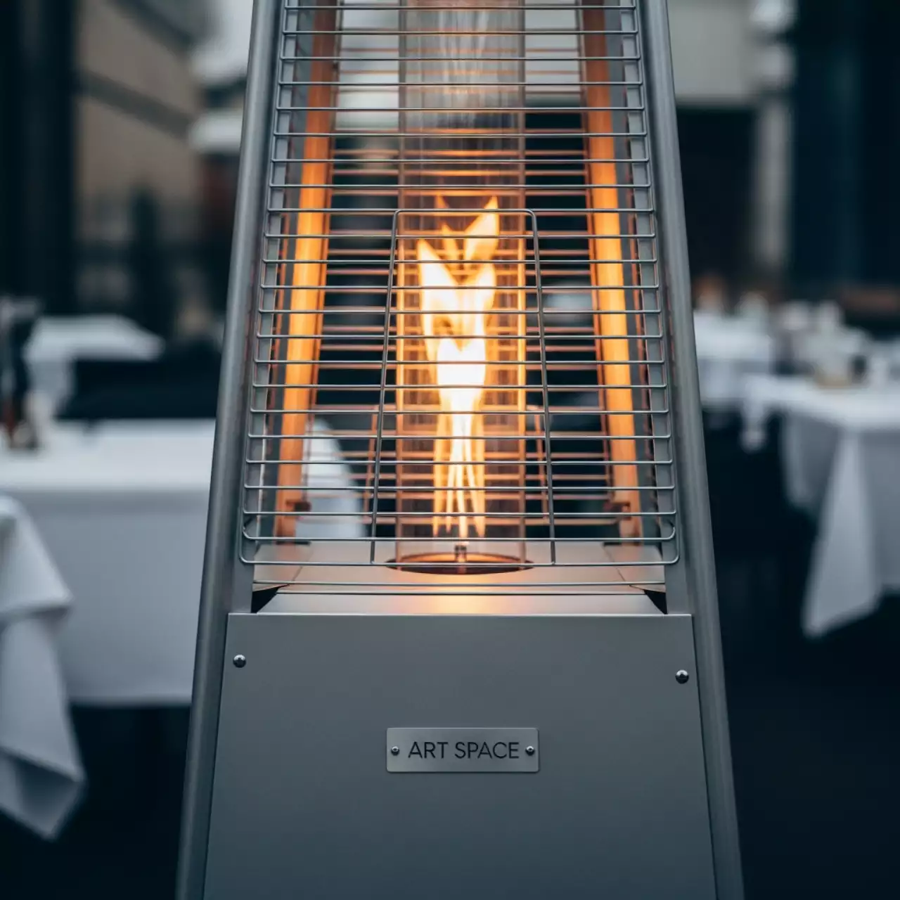 Аренда Обогреватель уличный газовый в ресторане «Магеллан» — ART SPACE