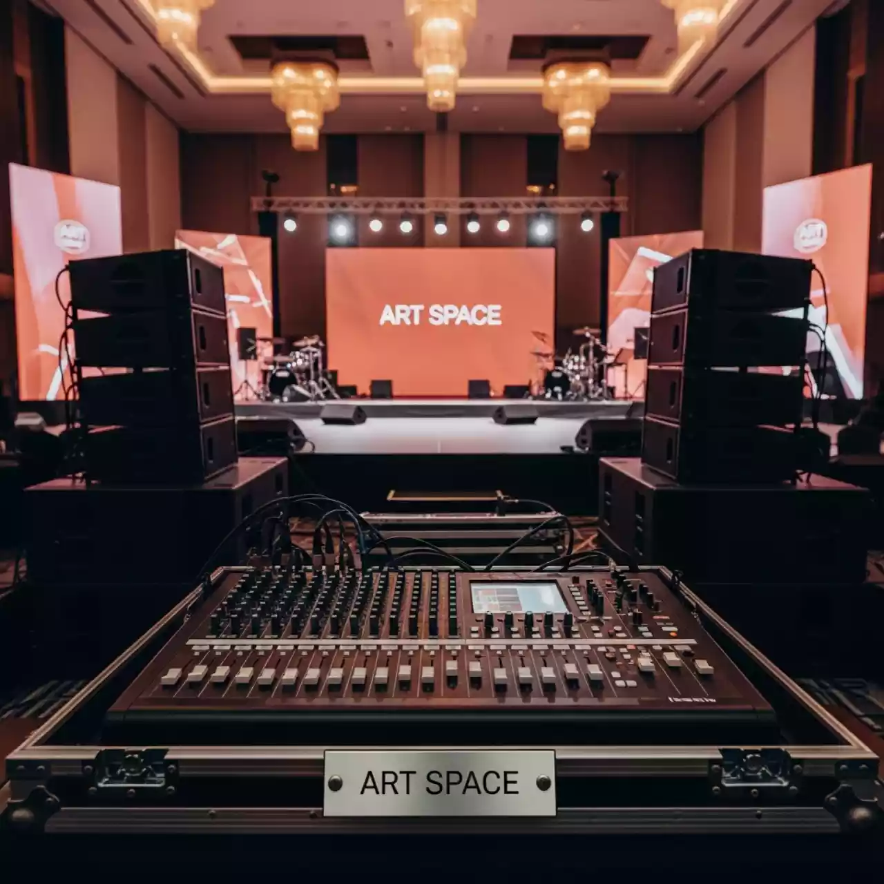 Аренда Оборудование звуковое технические райдеры Ани Лорак и Андрея Звонкого на юбилее в Rodina Grand Hotel & Spa в Courtyard by Marriott Sochi — ART SPACE