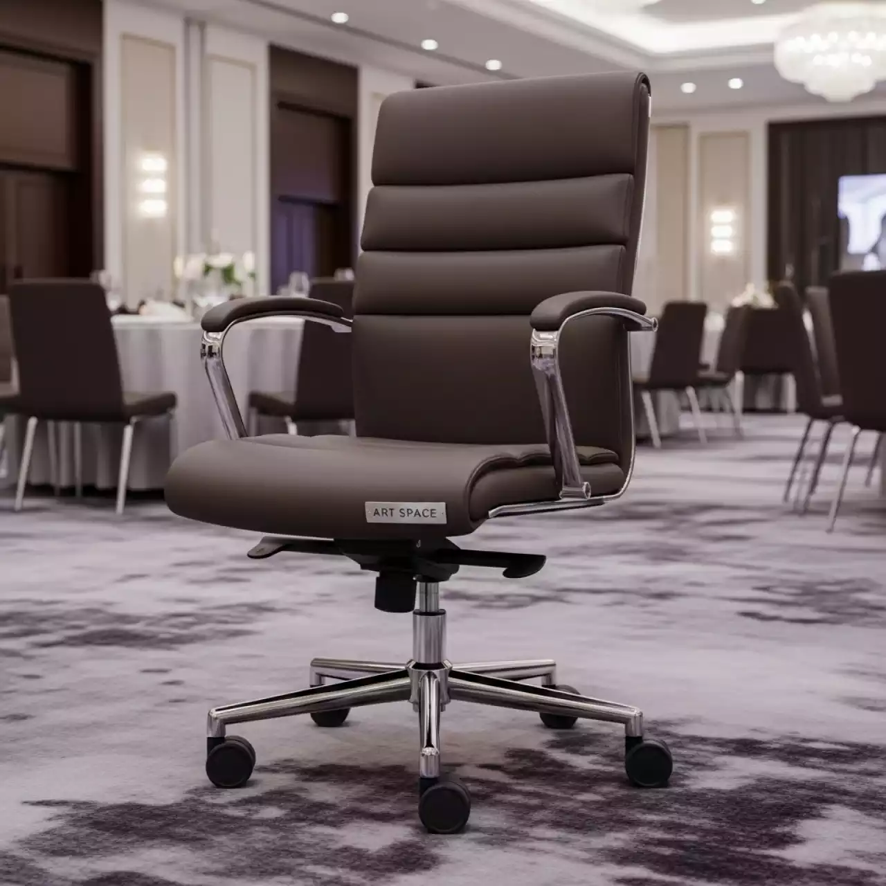 Аренда Офисное кресло Абдал хром PU в отеле Radisson Lazurnaya — ART SPACE