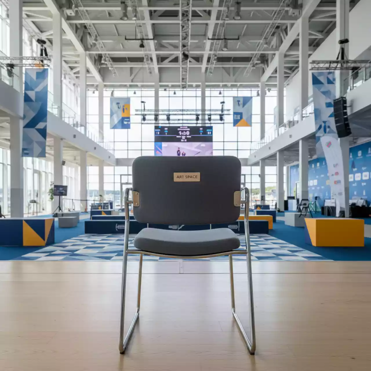 Аренда Офисное кресло на колесах Quadrifoglio Diva Soft в зале «Чайка» (Морпорт) — ART SPACE