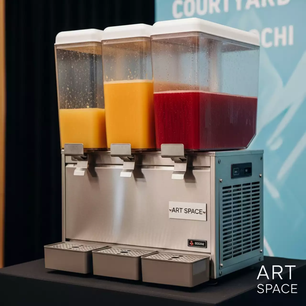 Аренда Охладитель для сока 3х12 л в Courtyard by Marriott Sochi — ART SPACE