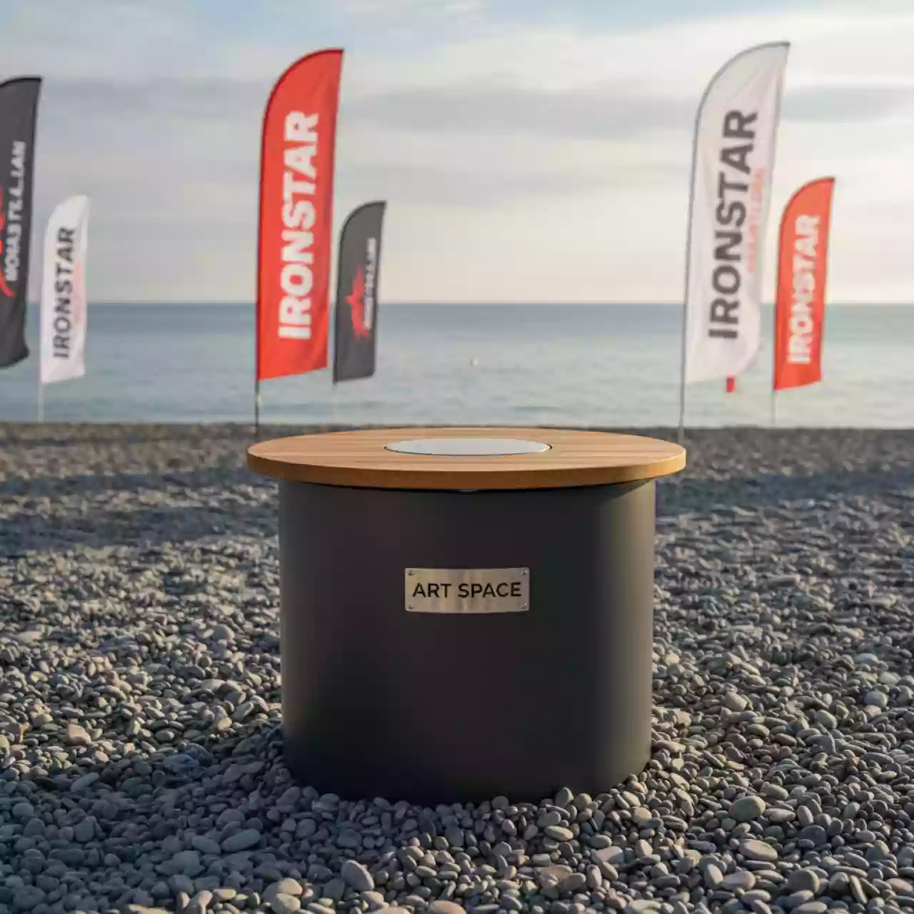 Аренда Опора со столиком для зонта на пляже «Ривьера» — ART SPACE