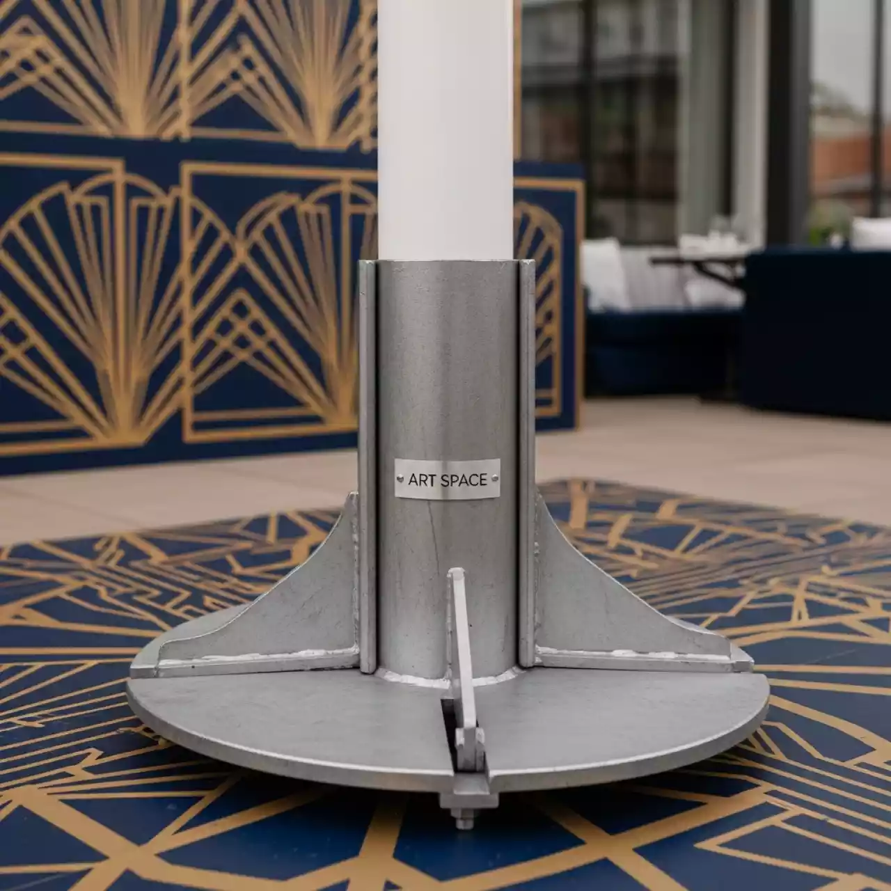 Аренда Основание с анкерами в сборе для уличных флагштоков 12 м в ресторане «La Terrazza» — ART SPACE