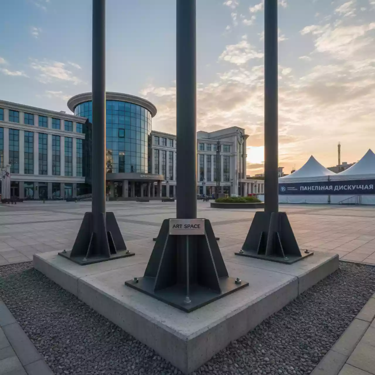 Аренда Основание с анкерами в сборе для уличных флагштоков 9 и 10 метров в казино «Сочи» — ART SPACE