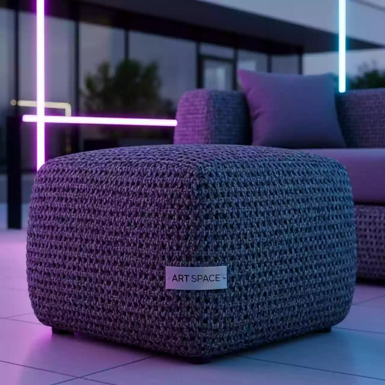 Аренда Оттоманка плетеная Лунго с подушкой графитовая в Sport Inn Hotel & Wellness — ART SPACE