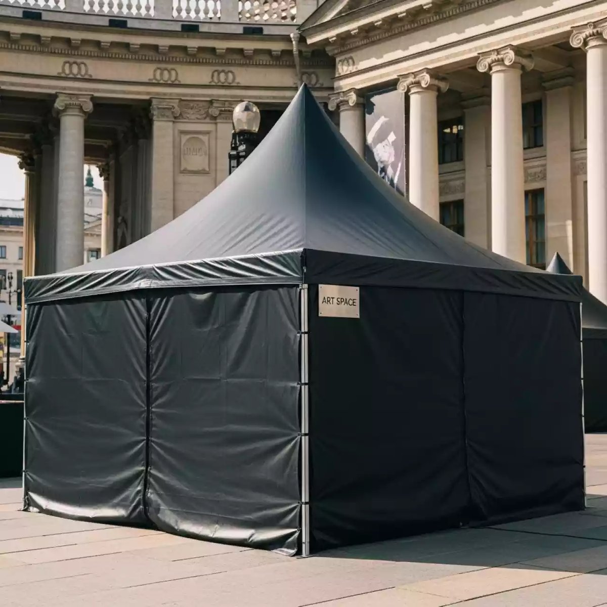 Аренда Пагода черная 5х5 м в Зале органной и камерной музыки — ART SPACE