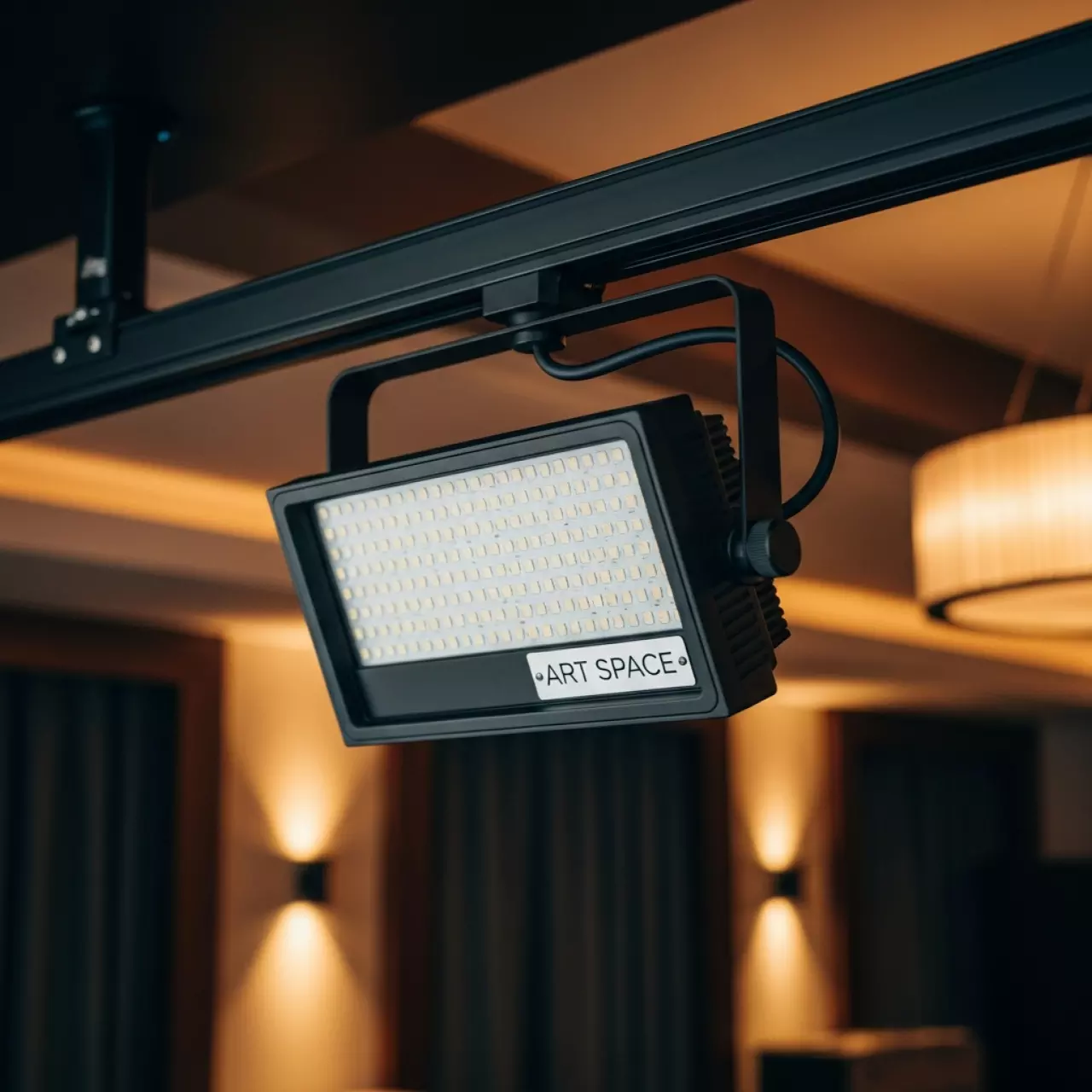 Аренда Панель светодиодная MINI Track 24 в Rodina Grand Hotel & SPA — ART SPACE