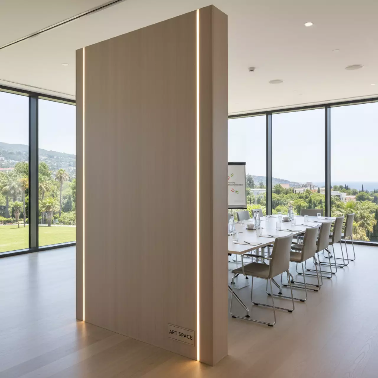 Аренда Панели в City Park Hotel Sochi — ART SPACE