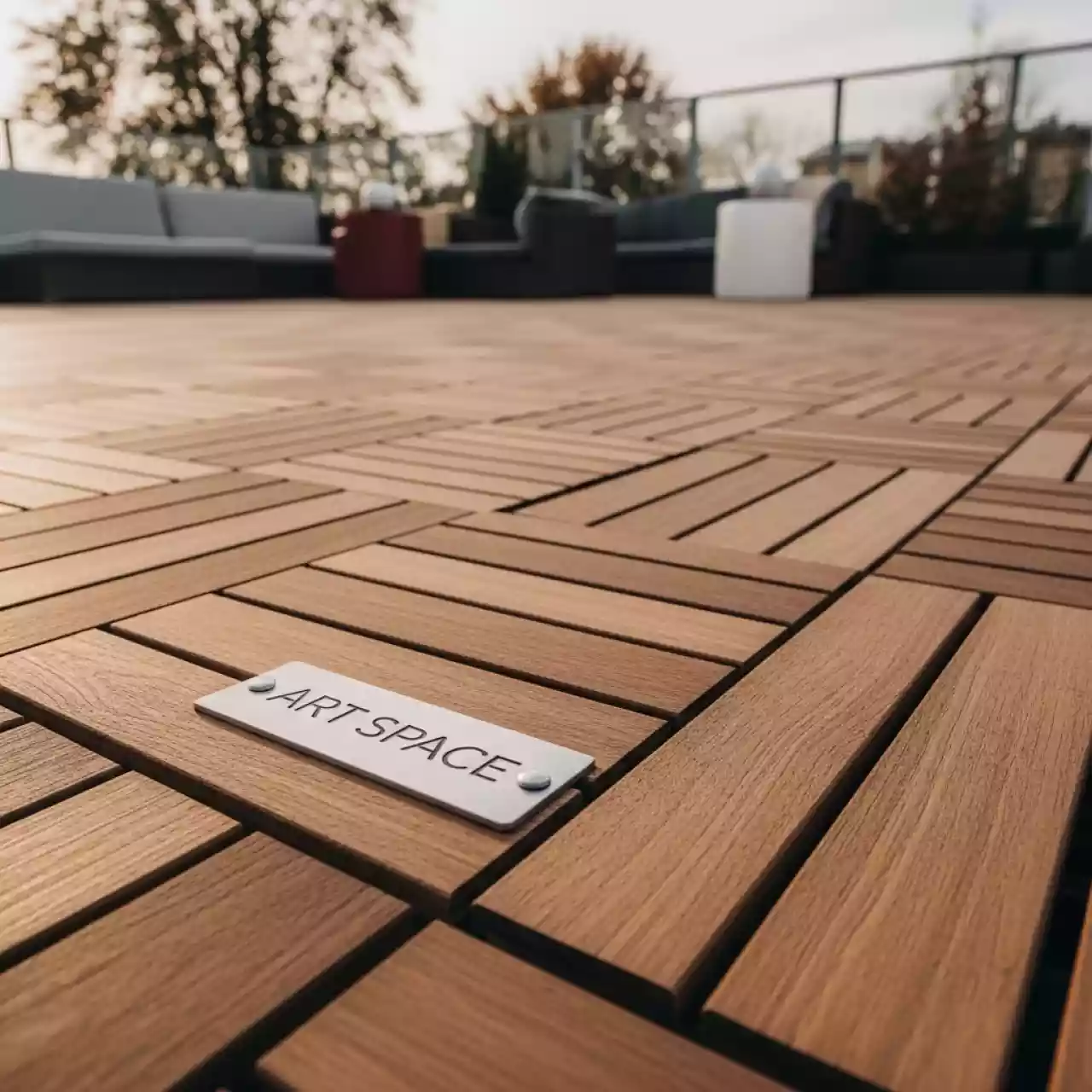Аренда Паркет садовый линейный натуральное дерево 40х40х3 см в пляжном комплексе VinoGrad — ART SPACE
