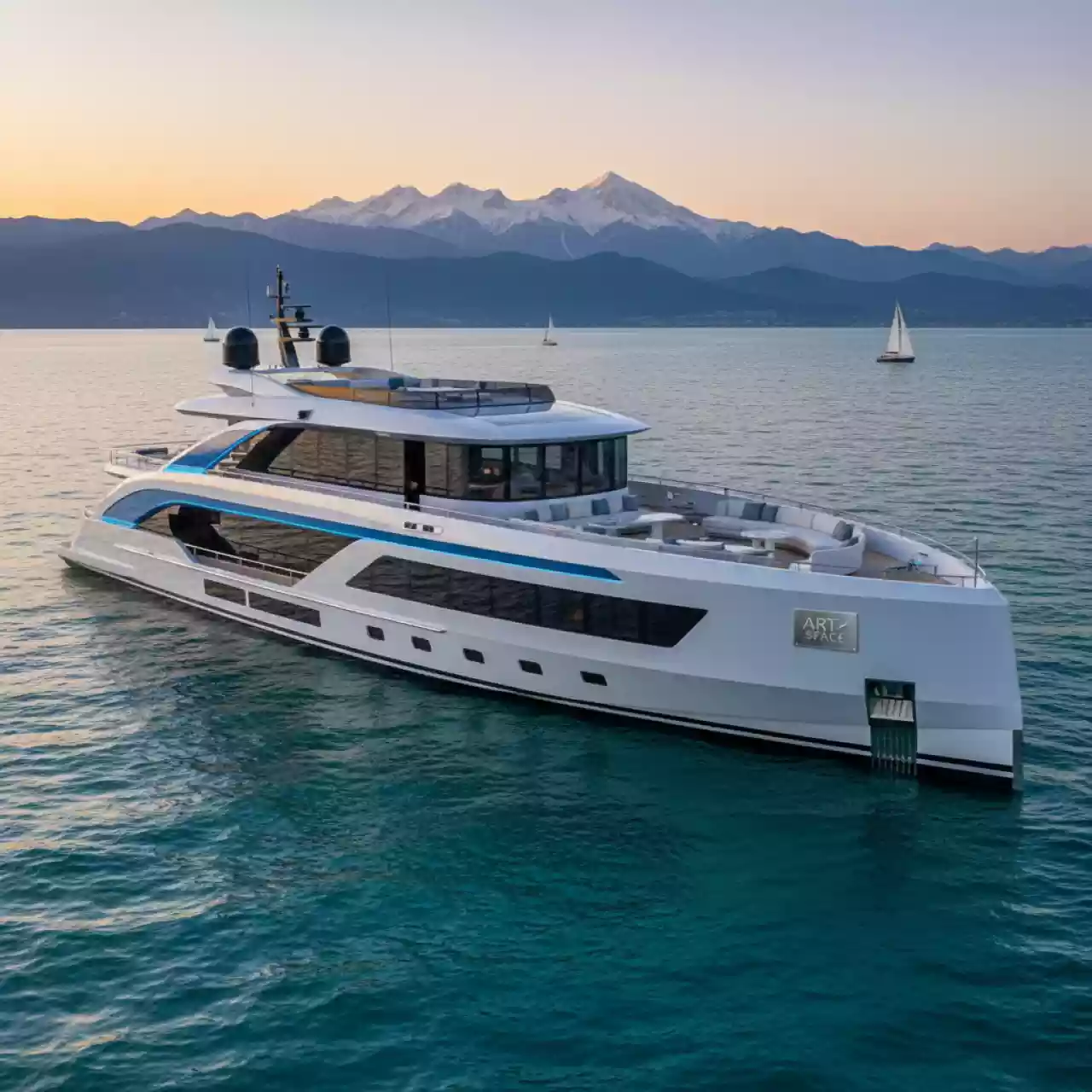 Аренда Парус 240 на парусной регате (Сочи) — ART SPACE