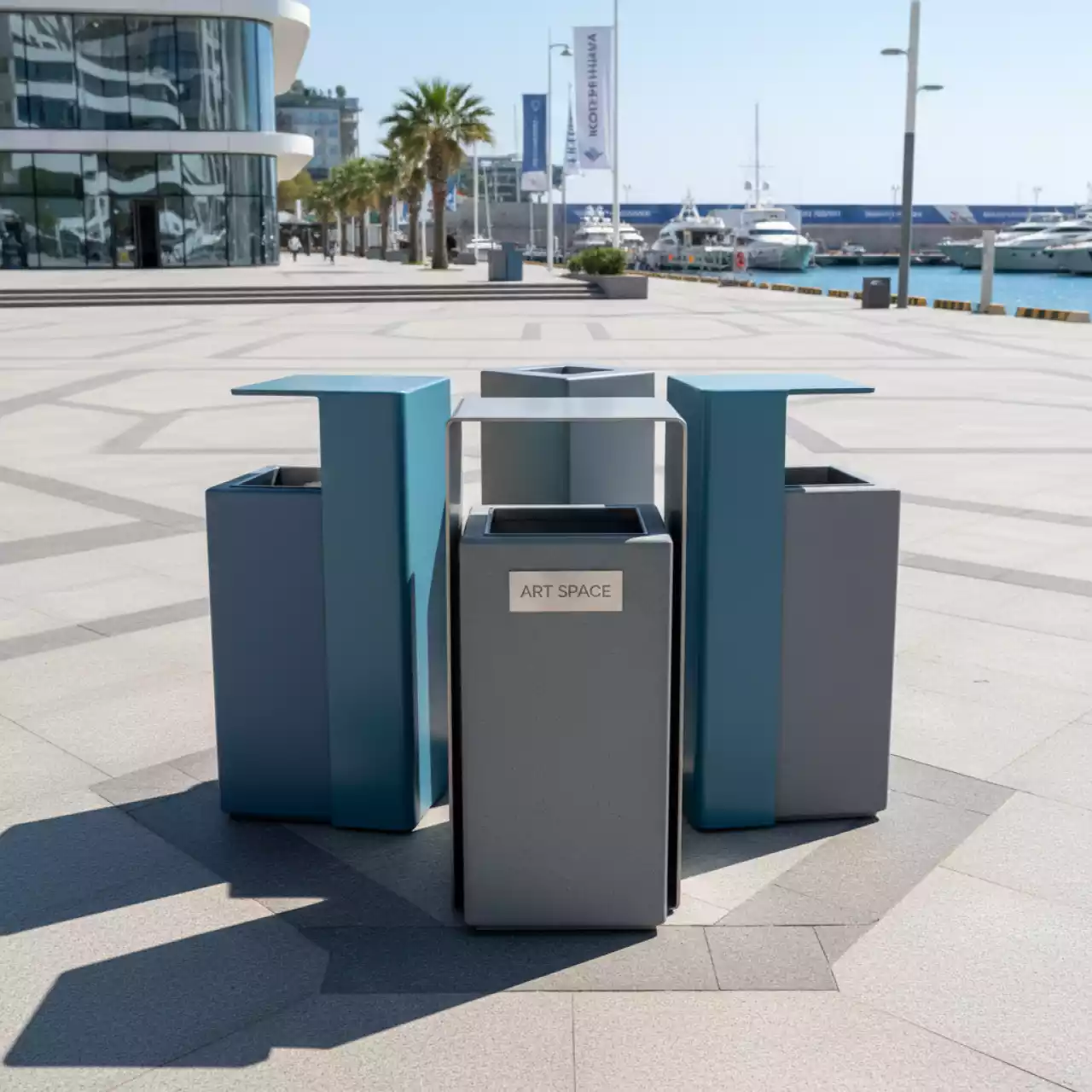 Аренда Пепельница напольная с урной на территории Морпорта Сочи — ART SPACE