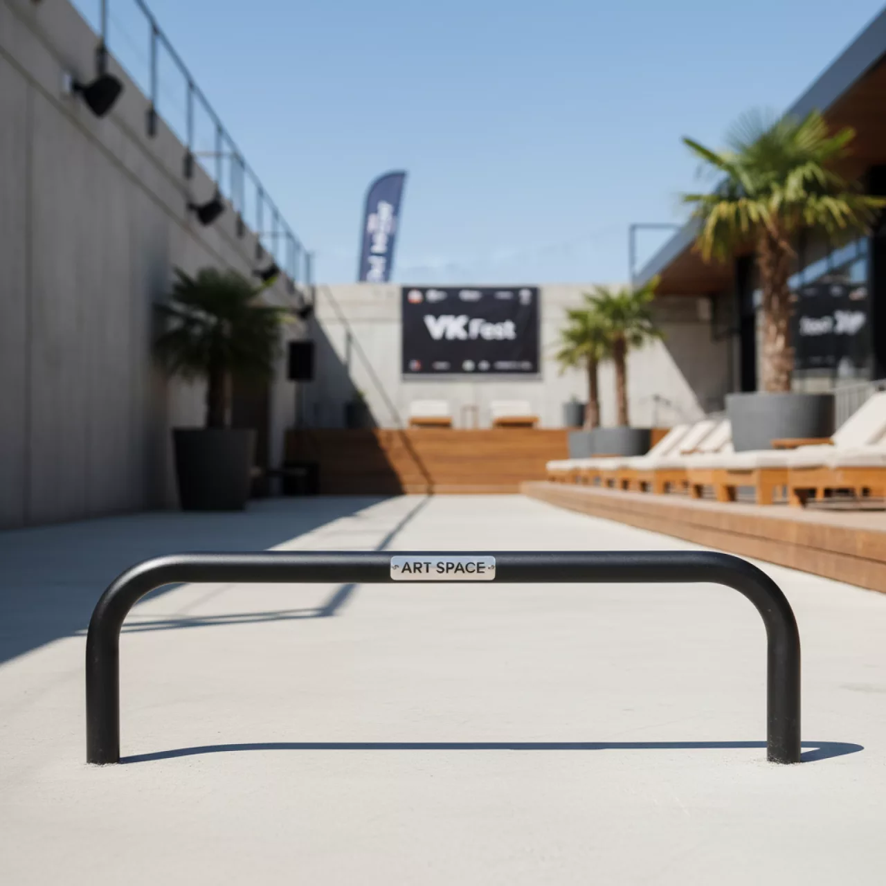 Аренда Перекладина низкая для отжимания в пляжном клубе Del Mar — ART SPACE
