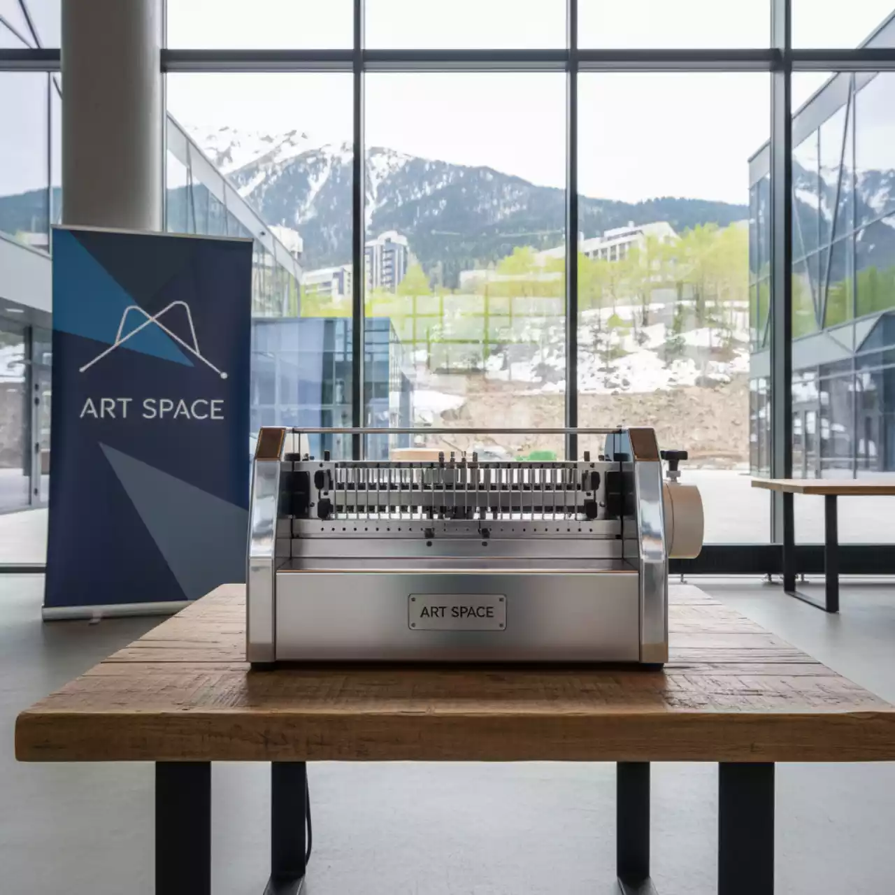 Аренда Переплетчик на металлическую пружину Bulros K 2500R на курорте «Газпром» (Альпика) — ART SPACE