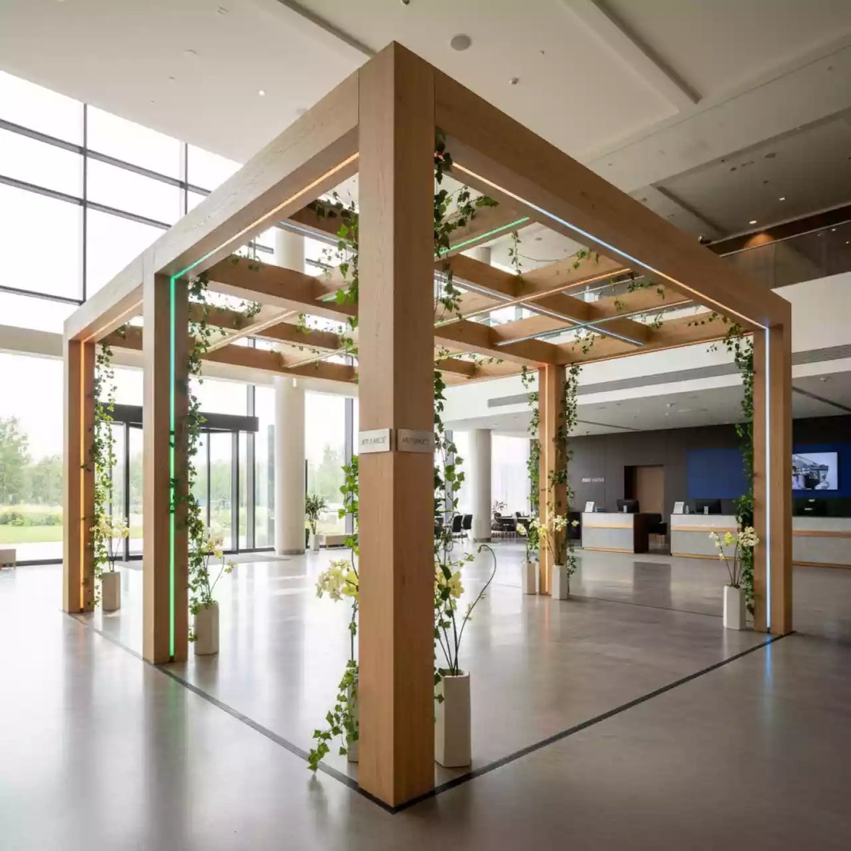 Аренда Пергола для фотозоны в Radisson Blu Resort & Congress Centre — ART SPACE