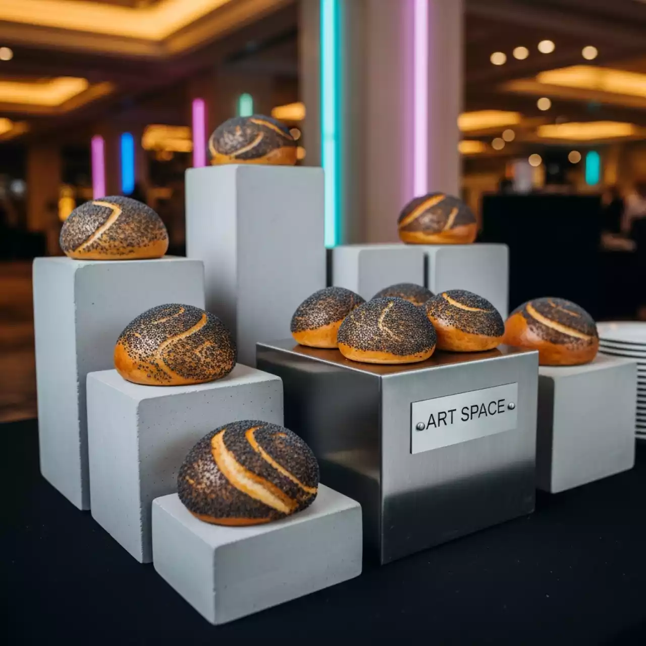 Аренда Пирожки с маком в Гранд Отель Сочи — ART SPACE