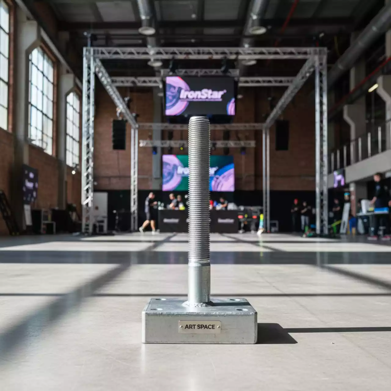 Аренда Пластина опорная Н 30 Layher в ледовом дворце «Большой» — ART SPACE