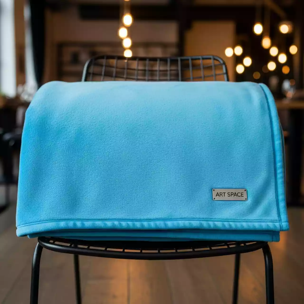 Аренда Плед флисовый голубой 130х170 см в ресторане «Высота 5642» — ART SPACE