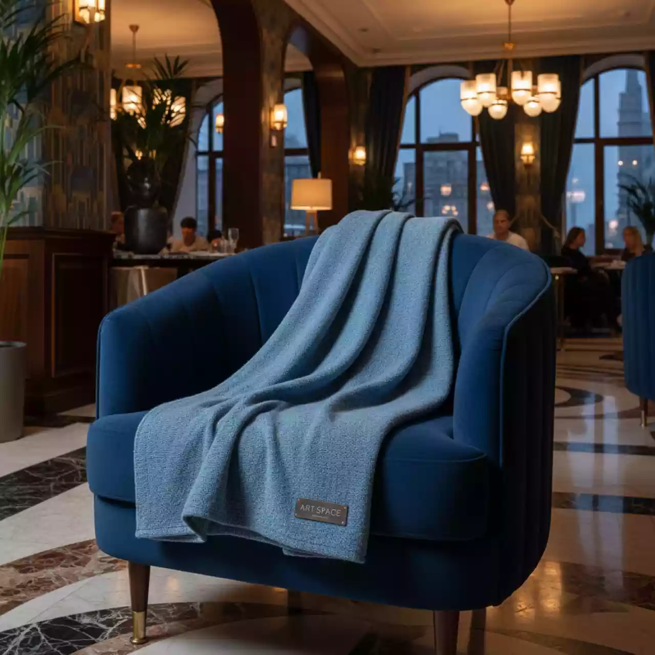 Аренда Плед голубой 1.1х1.5 м в ресторане «Brunello» — ART SPACE