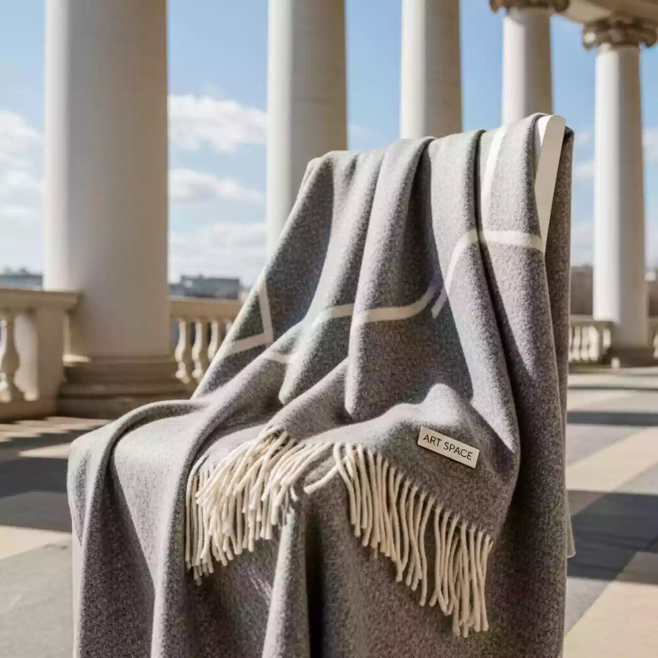 Аренда Плед в Зимнем театре — ART SPACE