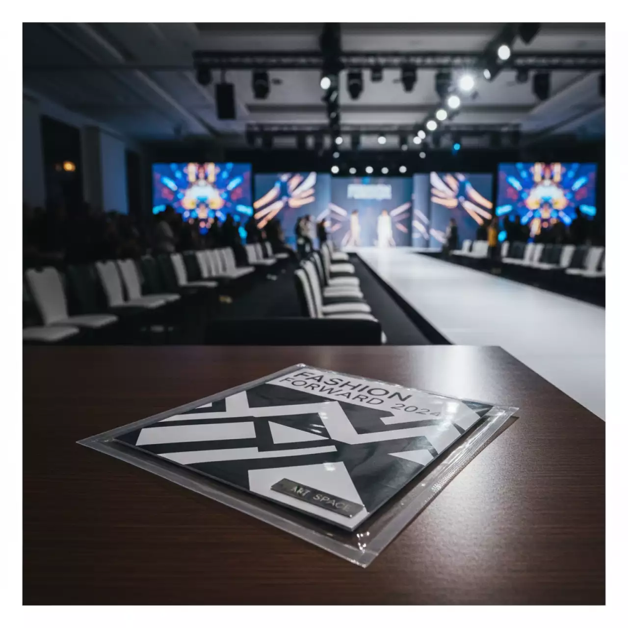 Аренда Пленка пакетная для ламинирования защитный конверт A4 216x303 мм в Rixos Krasnaya Polyana — ART SPACE