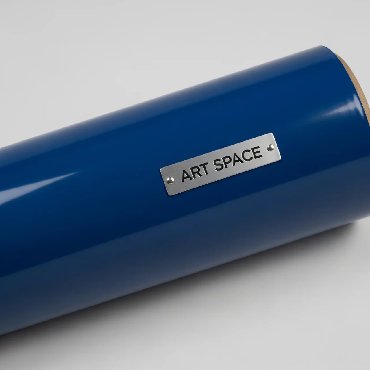 Аренда Пленка плоттерная автомобильная Oracal 951 194 26х50 м в банкетном зале «Дельфин» — ART SPACE