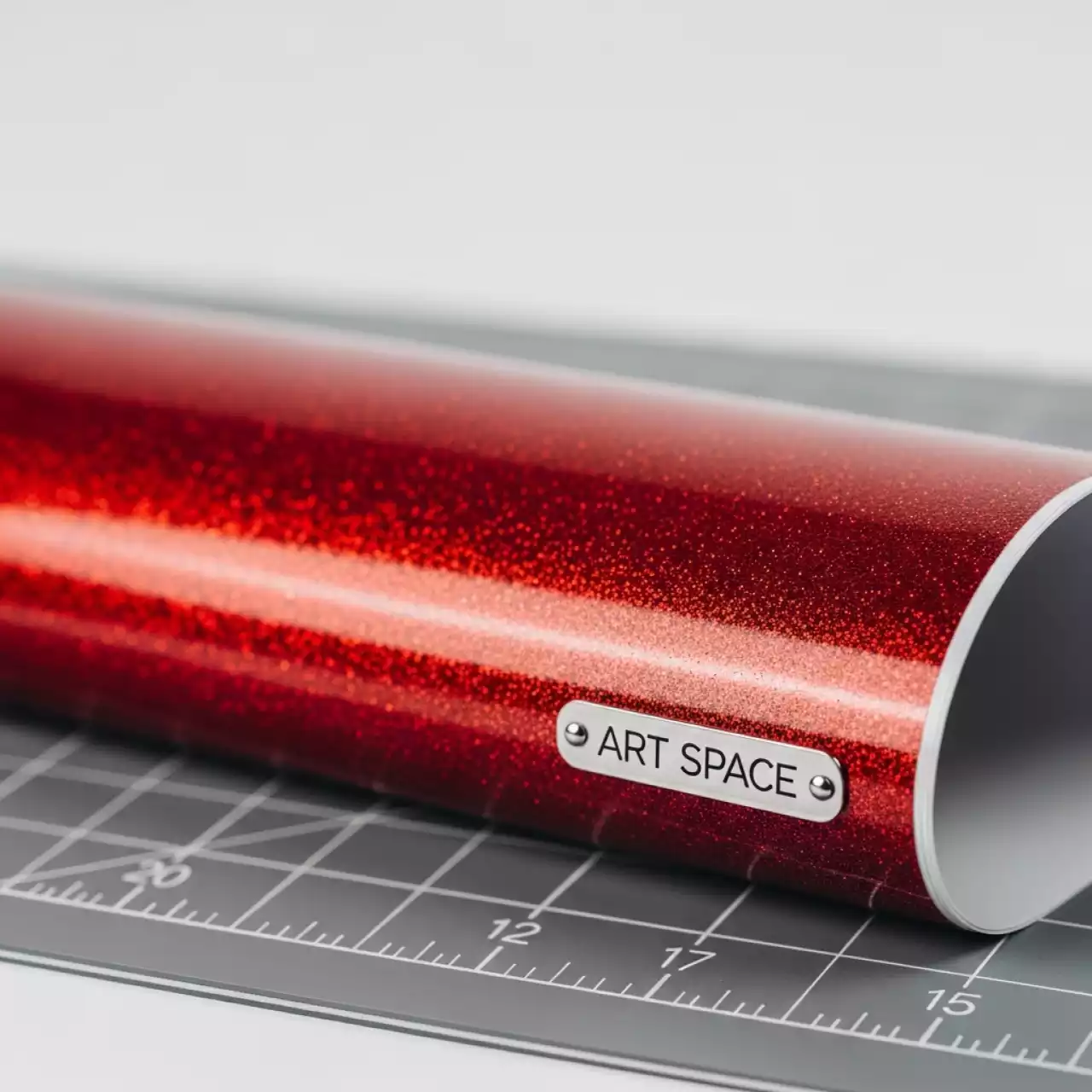 Аренда Пленка термотрансферная для плоттерной резки Chemica Bling Bling Star 1123 Red в Radisson Hotel Rosa Khutor — ART SPACE