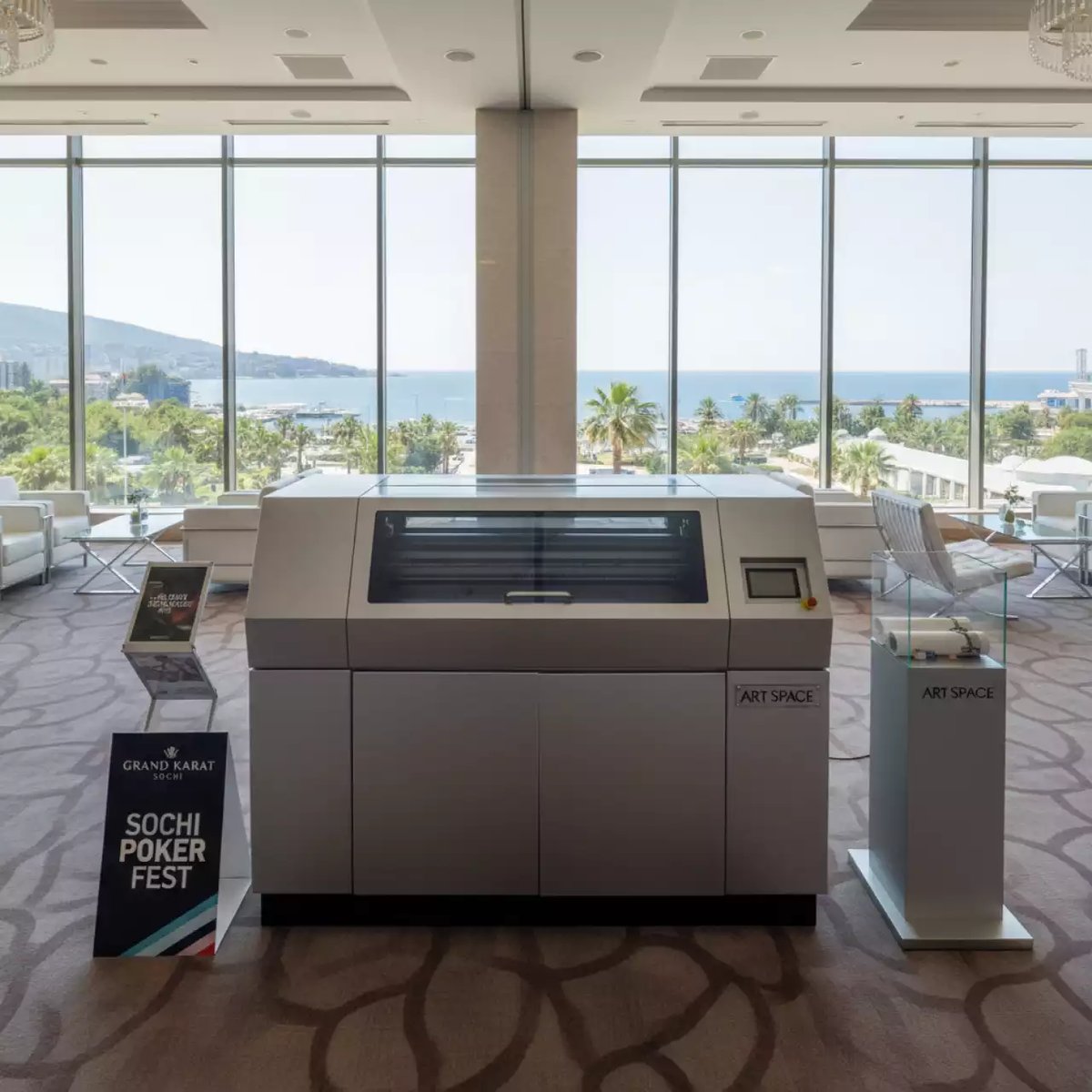 Аренда Плоттер латексный HP Latex 800W 3XD 61B в Grand Karat Sochi — ART SPACE