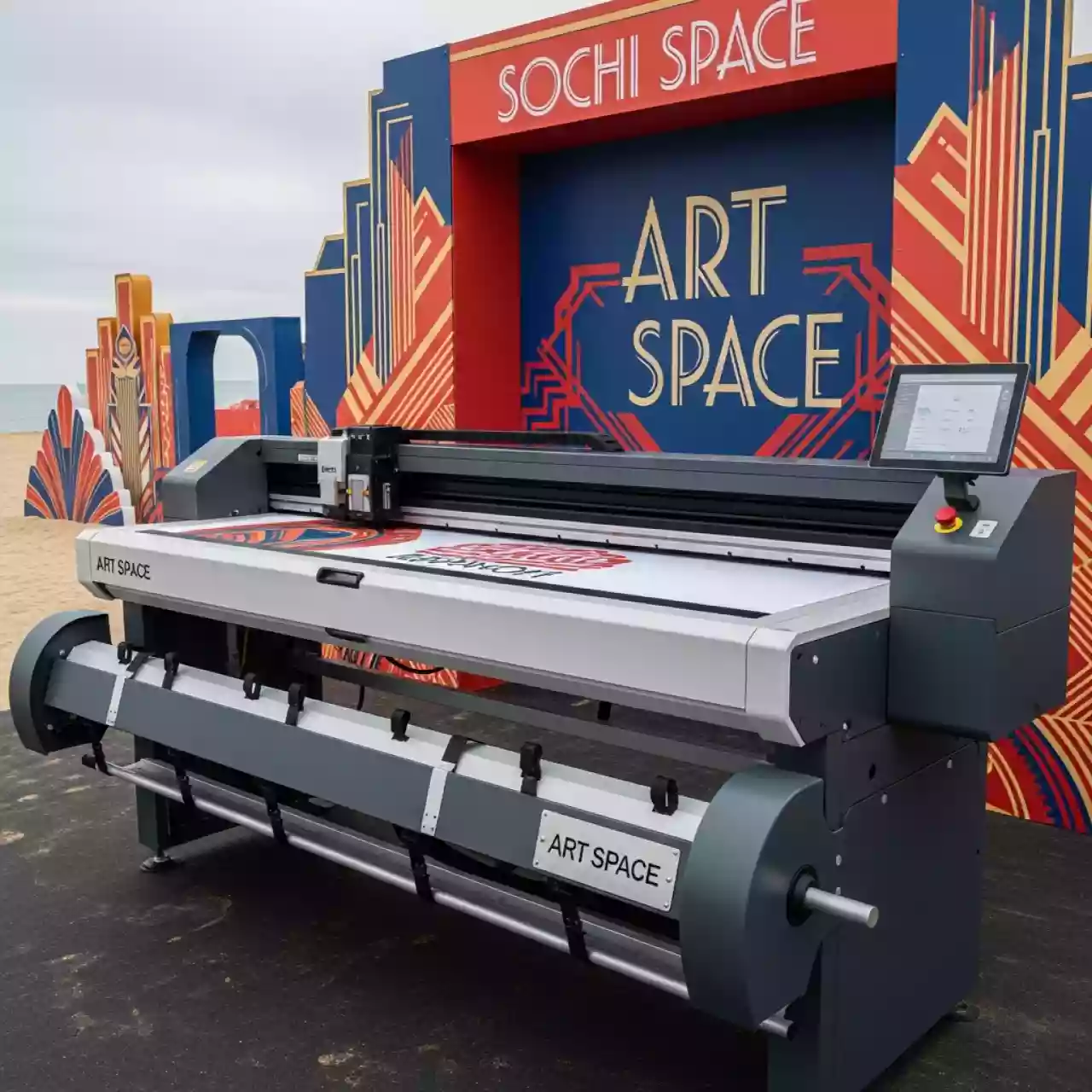 Аренда Плоттер режущий GCC RX II 61 на пляже «Ривьера» — ART SPACE