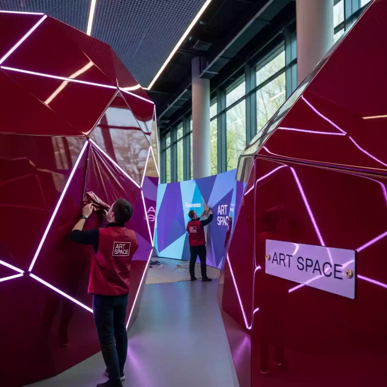 Аренда Плоттерная пленка Oracal 641 312 1,26х50 м в VK Stadium Sirius — ART SPACE