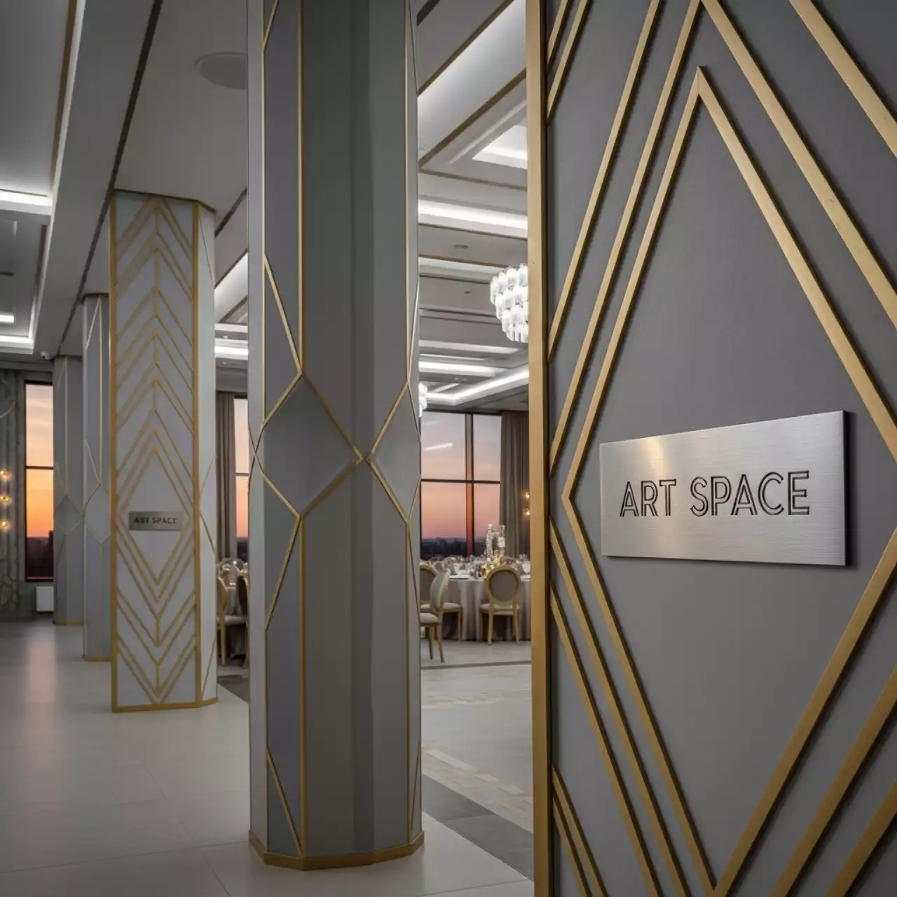 Аренда Плоттерная пленка Oracal 641 81 1,26х50 м в банкетном зале «Дельфин» — ART SPACE