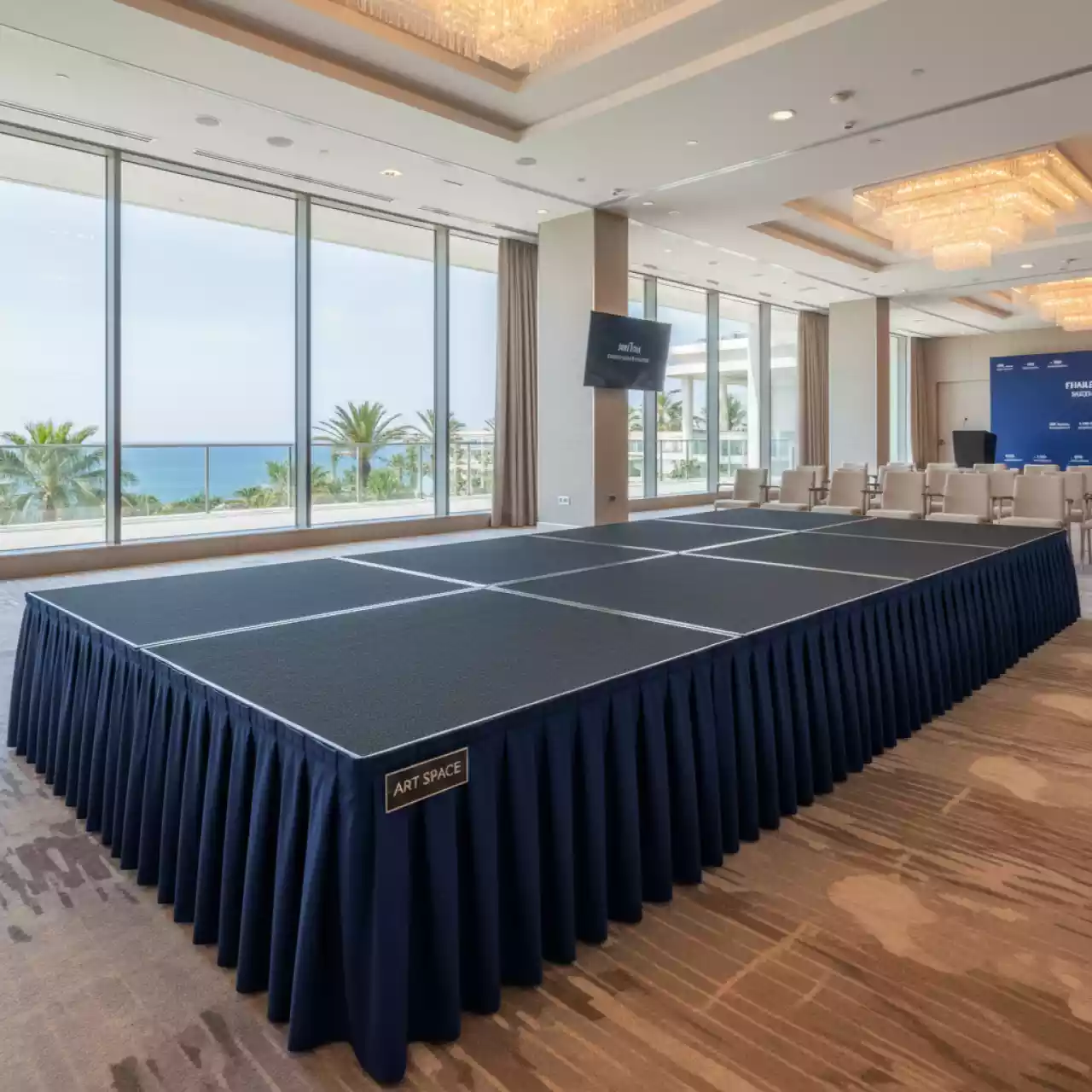 Аренда Подиум 2х2 в Sport Inn Hotel & Wellness — ART SPACE