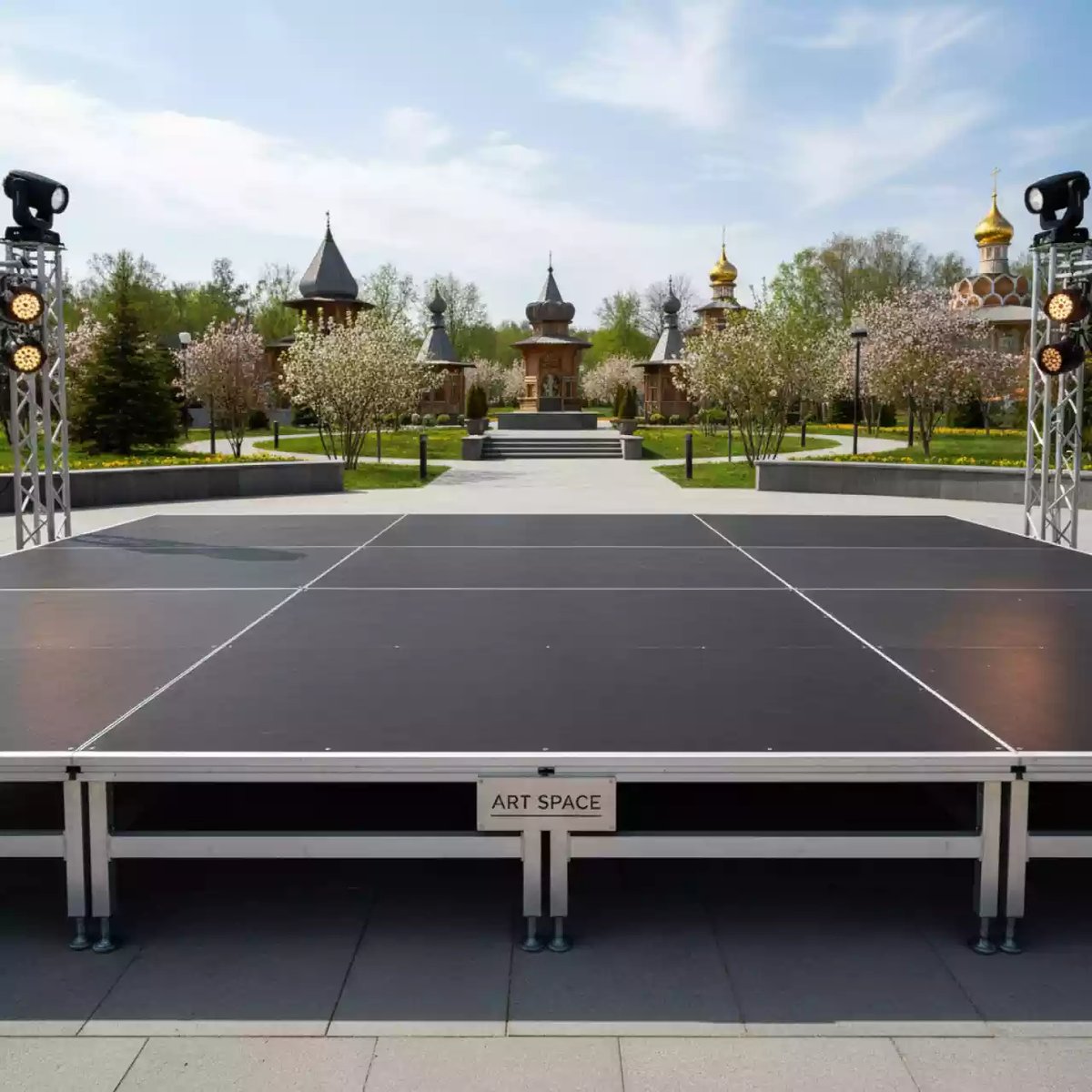 Аренда Подиум 6х4 м для показов и выступлений в этно-парке «Моя Россия» — ART SPACE