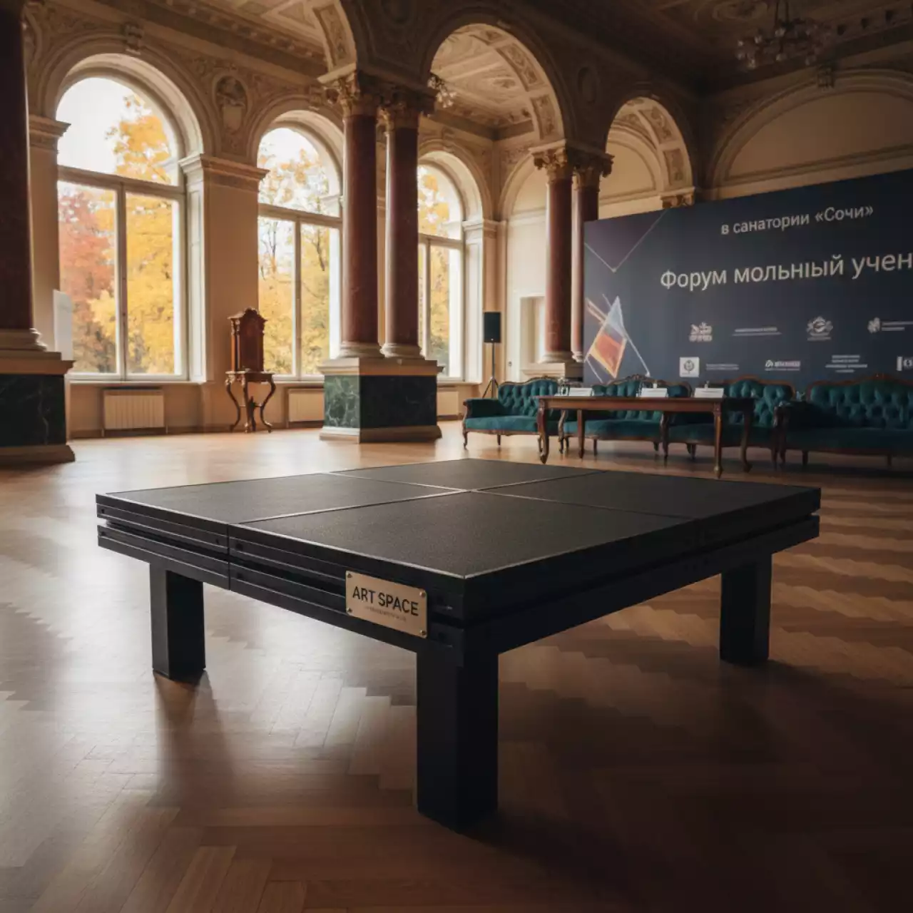 Аренда Подиум шип паз 1х1 м с ножками в санатории «Сочи» — ART SPACE