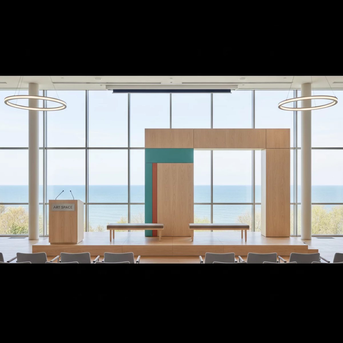 Аренда Подиум в Новороссийске в Mövenpick Hotel — ART SPACE