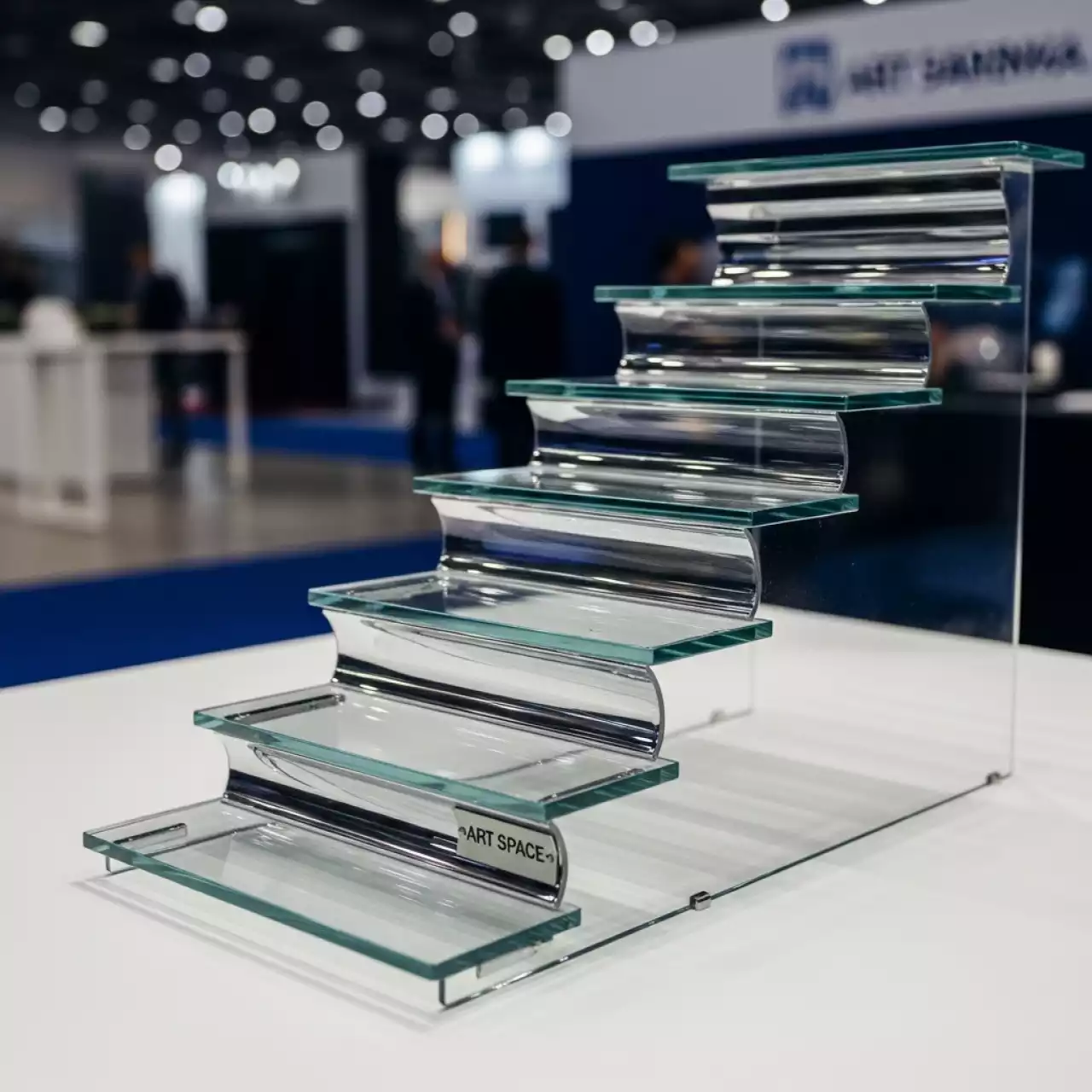 Аренда Поднос фуршетный 7 ступенек стекло в Red Arena — ART SPACE