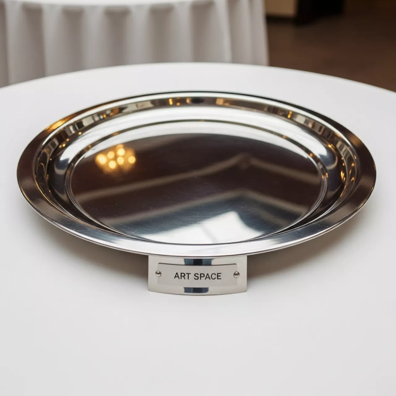 Аренда Поднос круглый металлический диаметр 80 см высота 5 см в Sochi Marriott Krasnaya Polyana — ART SPACE