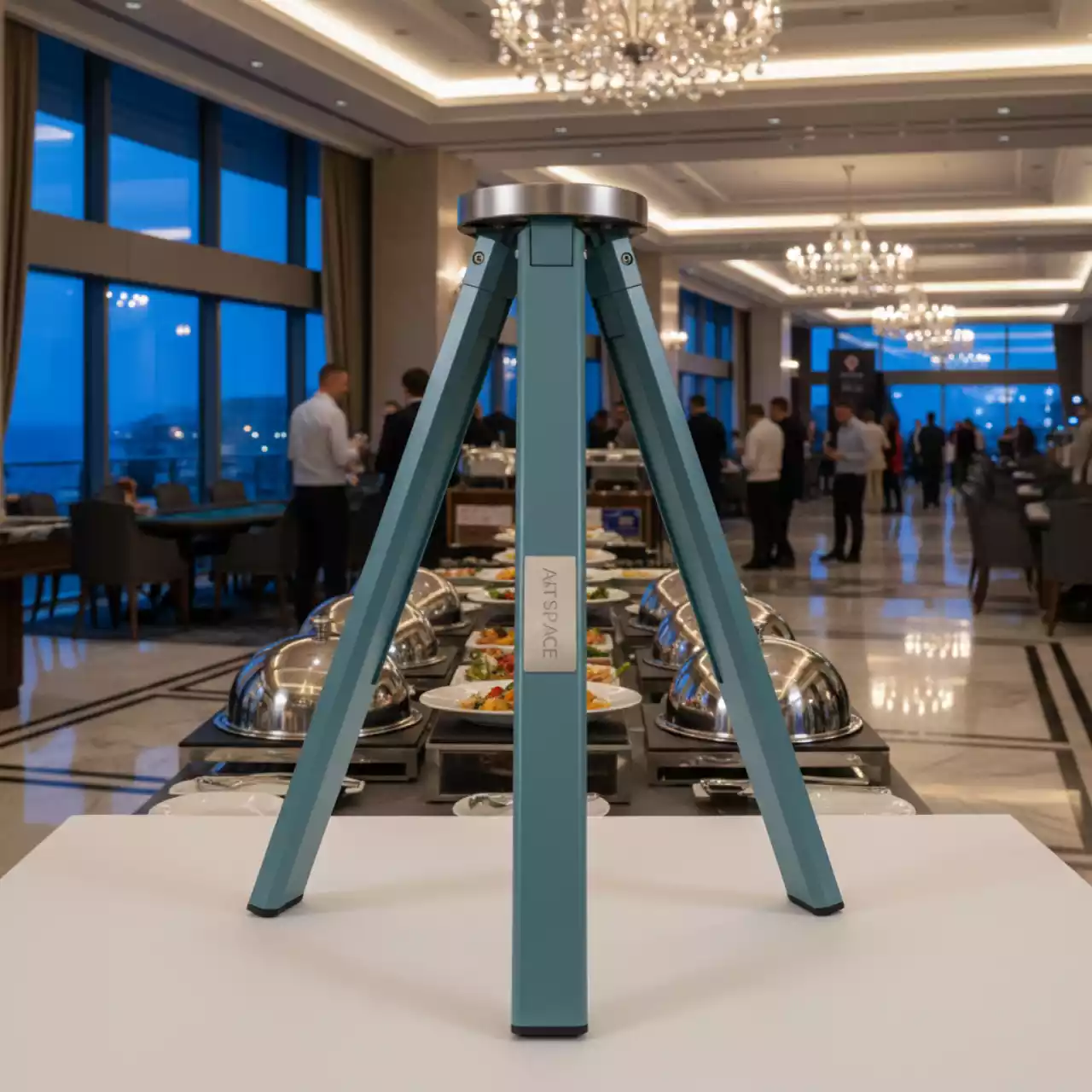 Аренда Подставка для блюд и салатников тренога диаметр 150 мм высота 140 мм в комплексе Sea Galaxy — ART SPACE