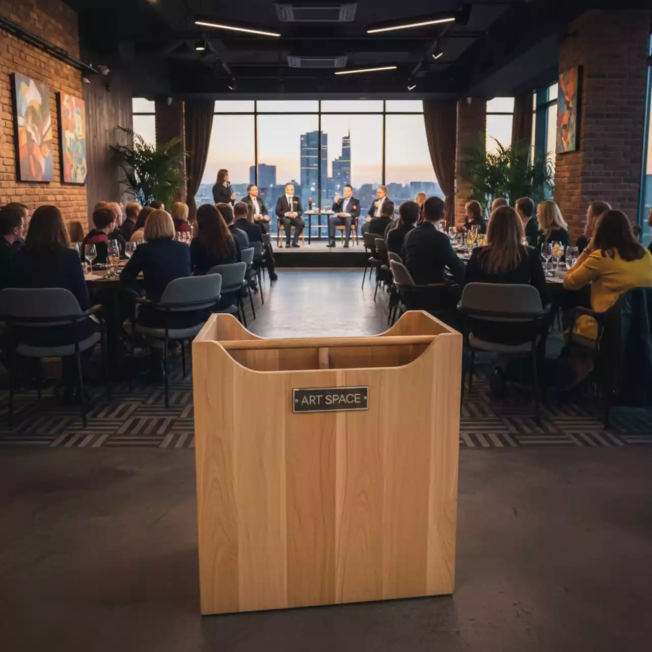 Аренда Подставка для сумок ARKWOOD ARK 143 деревянная 400х300х350 мм в ресторане «Магеллан» — ART SPACE