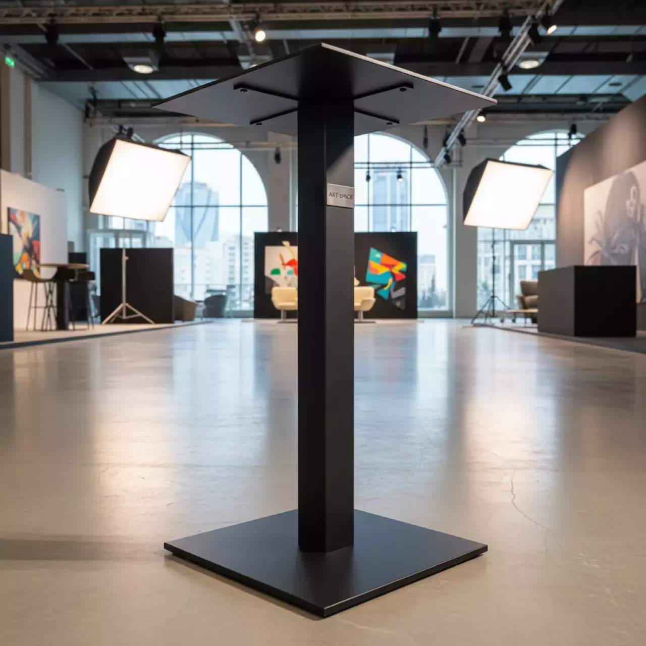 Аренда Подстолье барное металлическое Arya 332 в Grand Karat Sochi — ART SPACE